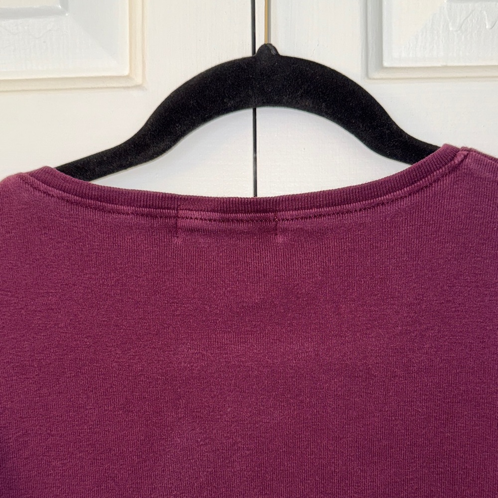 Eddie Bauer Deep Burgundy V-Neck Long Sleeve Top size Medium - Picture 13 of 13